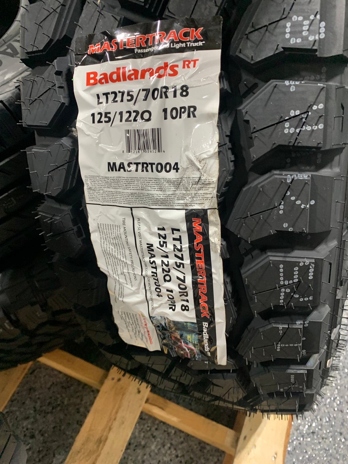 4-Pack Mastertrack LT275/70R18 125/122Q 10PR BADLANDS R/T SUV Truck Tire